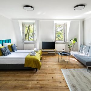 Ga Apartments